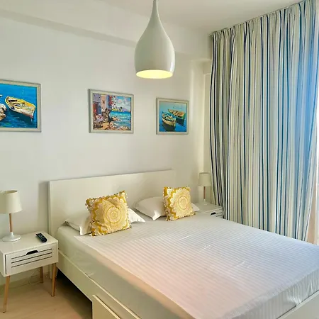 Acqua Santa 32 Summerland Διαμέρισμα *